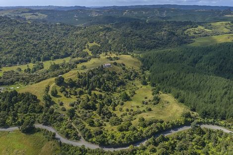 Photo of property in 910 Krippner Road, Puhoi, Silverdale, 0994