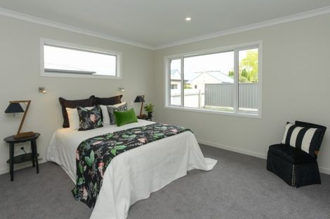 Photo of property in 16 West Place, Greenmeadows, Napier, 4112