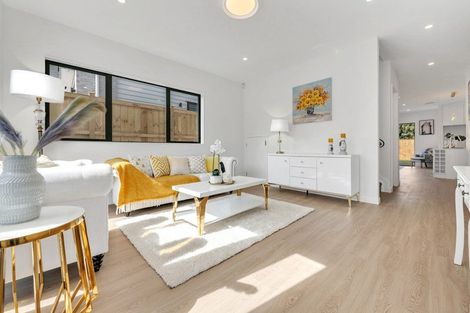 Photo of property in 10 Hughs Way, Flat Bush, Auckland, 2019