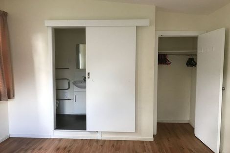 Photo of property in 4 Levy Street, Mount Victoria, Wellington, 6011