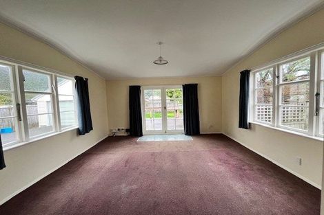 Photo of property in 12 Rumgay Street, Fairfield, Lower Hutt, 5011