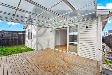 Photo of property in 19 Tidal View Road, Karaka, Papakura, 2113