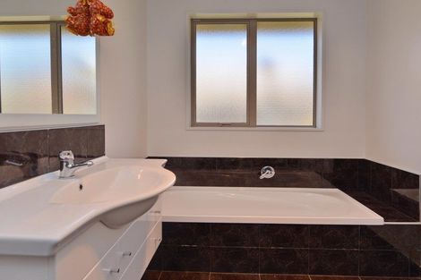 Photo of property in 57 Eaglesome Avenue, Aidanfield, Christchurch, 8025