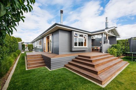 Photo of property in 75 Limbrick Street, Terrace End, Palmerston North, 4410