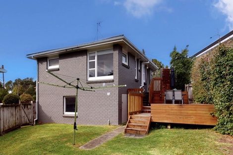 Photo of property in 1/818 East Coast Road, Oteha, Auckland, 0630
