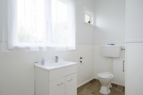 Photo of property in 18 Swinburn Street, Dannevirke, 4930