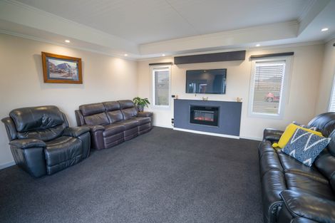 Photo of property in 4 Rodeo Drive, Te Anau, 9600