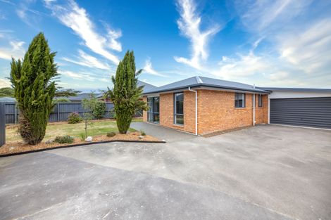 Photo of property in 43 Saint Lukes Street, Woolston, Christchurch, 8062