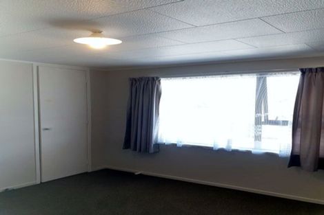 Photo of property in 15 Sabot Place, Massey, Auckland, 0614
