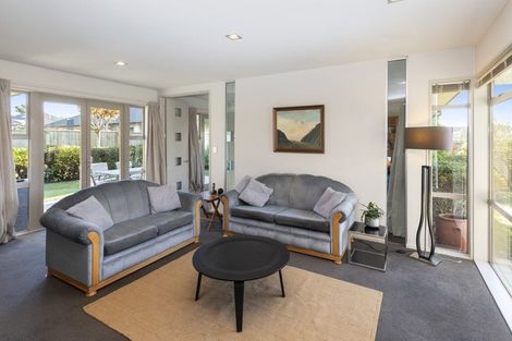 Photo of property in 12 Bernice Crescent, Yaldhurst, Christchurch, 8042