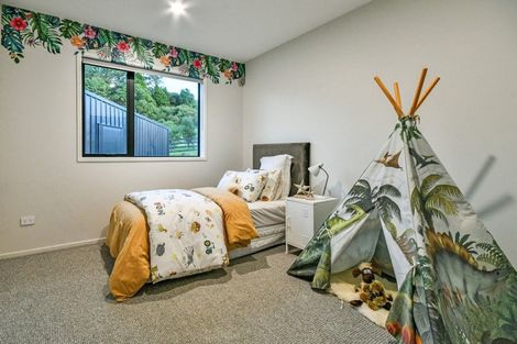 Photo of property in 15 Hereford Lane, Ararimu, Drury, 2579