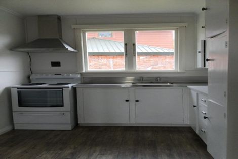 Photo of property in 12 Salisbury Avenue, Terrace End, Palmerston North, 4410