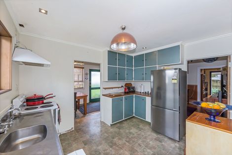 Photo of property in 27 Tramway Road, Beach Haven, Auckland, 0626