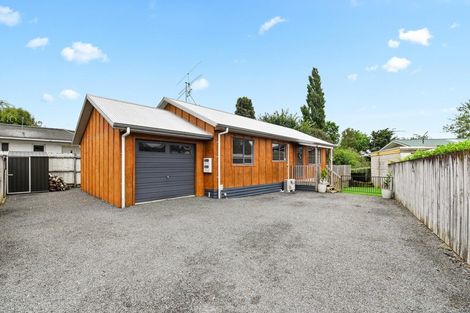 Photo of property in 29a Barrie Crescent, Silverdale, Hamilton, 3216