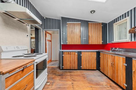 Photo of property in 95 Oxford Road, Okato, 4335