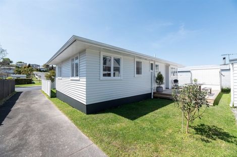 Photo of property in 1/22 Seine Road, Forrest Hill, Auckland, 0620