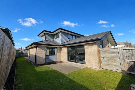 Photo of property in 1 Robalan Close, Halswell, Christchurch, 8025