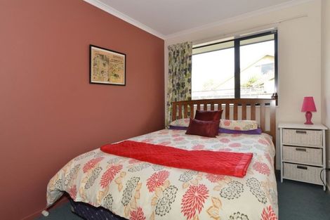 Photo of property in 28 Standish Place, Stoke, Nelson, 7011