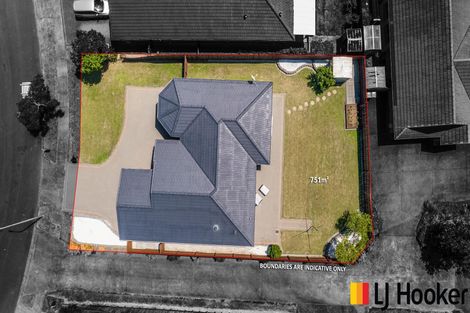 Photo of property in 11 Trossach Place, Wattle Downs, Auckland, 2103