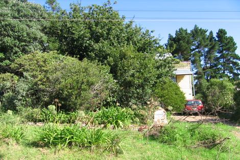 Photo of property in 12 Waiata Road, Onetangi, Waiheke Island, 1081