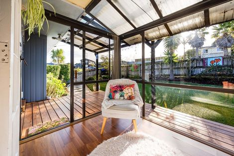 Photo of property in 33 Brigitte View, Snells Beach, 0920