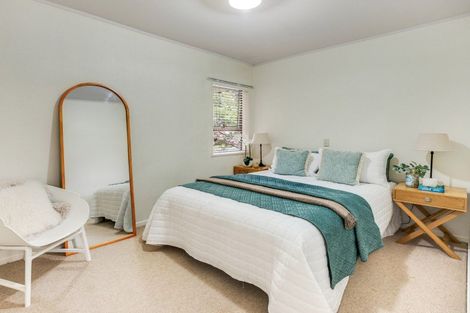 Photo of property in 2/1 Bramley Drive, Farm Cove, Auckland, 2012