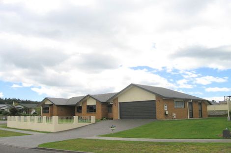 Photo of property in 2 Whetu Place, Nukuhau, Taupo, 3330