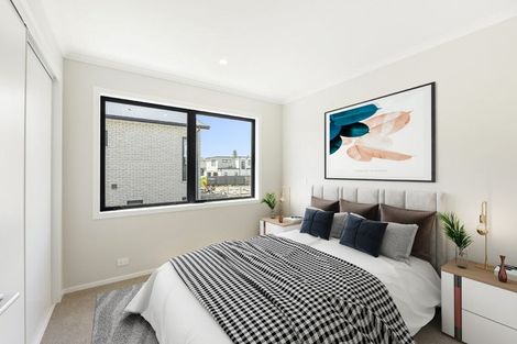 Photo of property in 2/17 Samuel Marsden Place, Whenuapai, Auckland, 0618