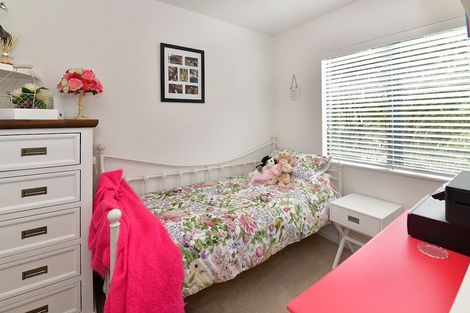 Photo of property in 15/19 Langana Avenue, Browns Bay, Auckland, 0630