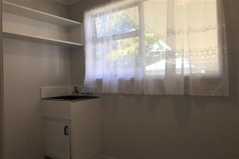 Photo of property in 14 Court Town Close, Mangere, Auckland, 2022