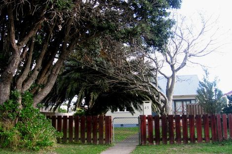 Photo of property in 45 Riverside Drive, Waiwhetu, Lower Hutt, 5010