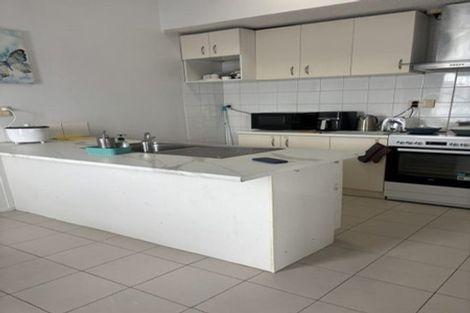 Photo of property in 1/23 Woodcote Drive, Glenfield, Auckland, 0629