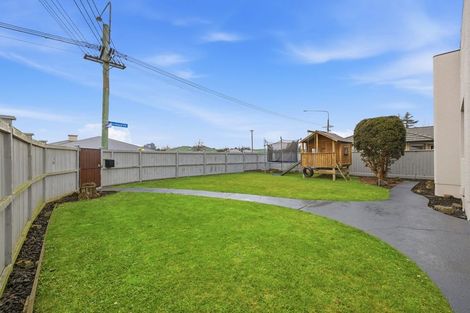 Photo of property in 69 Marshland Road, Shirley, Christchurch, 8061