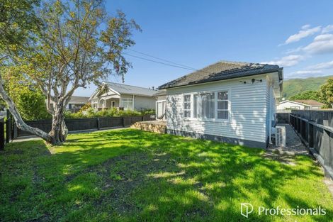 Photo of property in 12 Trafalgar Street, Waiwhetu, Lower Hutt, 5010