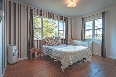 Photo of property in 734 Okahukura Road, Tapora, Wellsford, 0977