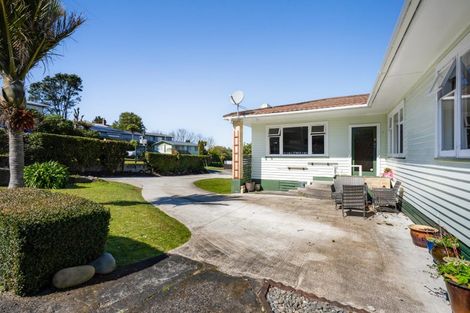 Photo of property in 99 Clawton Street, Westown, New Plymouth, 4310