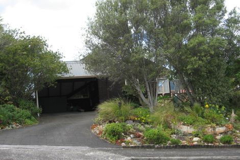 Photo of property in 11 Ridge Road, Tairua, 3508