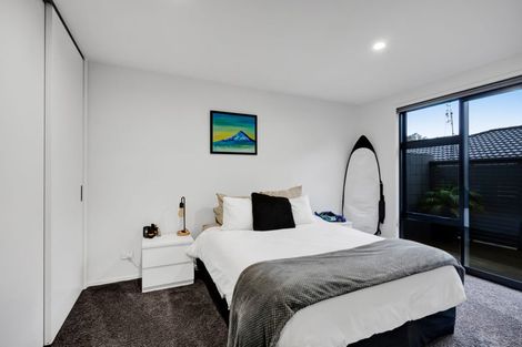 Photo of property in 57 Brooklands Road, Brooklands, New Plymouth, 4310