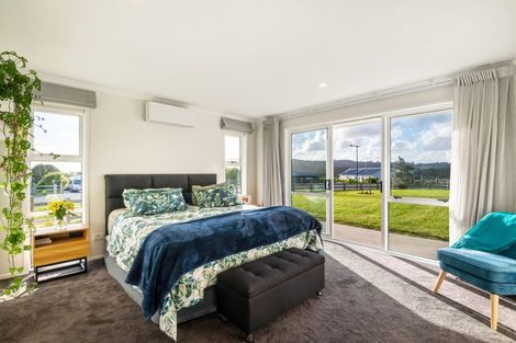 Photo of property in 9 Awatiro Drive, Kaukapakapa, 0871