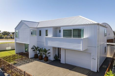 Photo of property in 33 Coronation Street, Ahuriri, Napier, 4110
