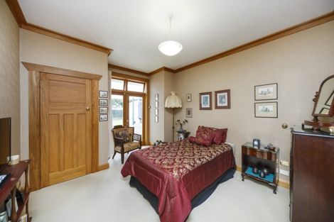 Photo of property in 10 Miro Street, Takaro, Palmerston North, 4410