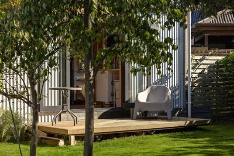 Photo of property in 8 Kawarau Place, Frankton, Queenstown, 9300