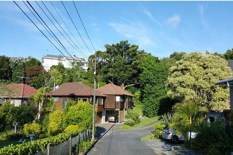 Photo of property in 1/72 Lake Road, Northcote, Auckland, 0627