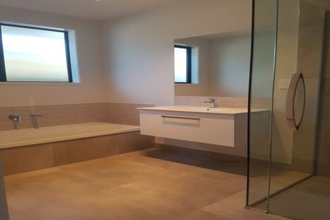 Photo of property in 33 Fontana Street, Papamoa, 3118