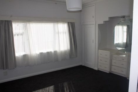 Photo of property in 23 Glamis Avenue, Strathmore Park, Wellington, 6022