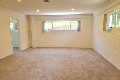 Photo of property in 1/38 Portobello Place, Torbay, Auckland, 0630