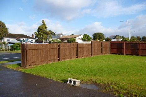 Photo of property in 1/17 Jellicoe Road, Manurewa, Auckland, 2102