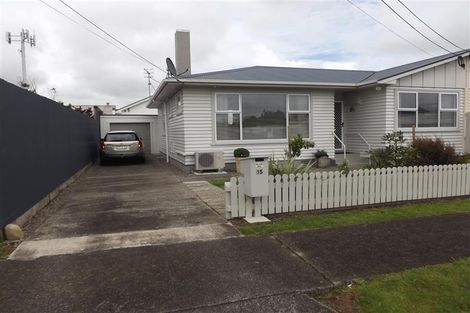 Photo of property in 15 Essex Street, Levin, 5510