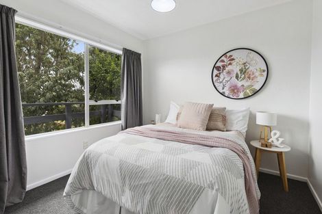 Photo of property in 2/236 Helston Road, Paparangi, Wellington, 6037