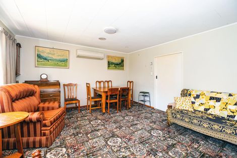Photo of property in 35 Innes Street, Waimate, 7924